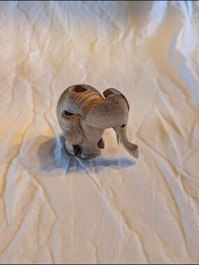 💥SALE💥Vintage Natural Wood Elephant Toothpick Holder